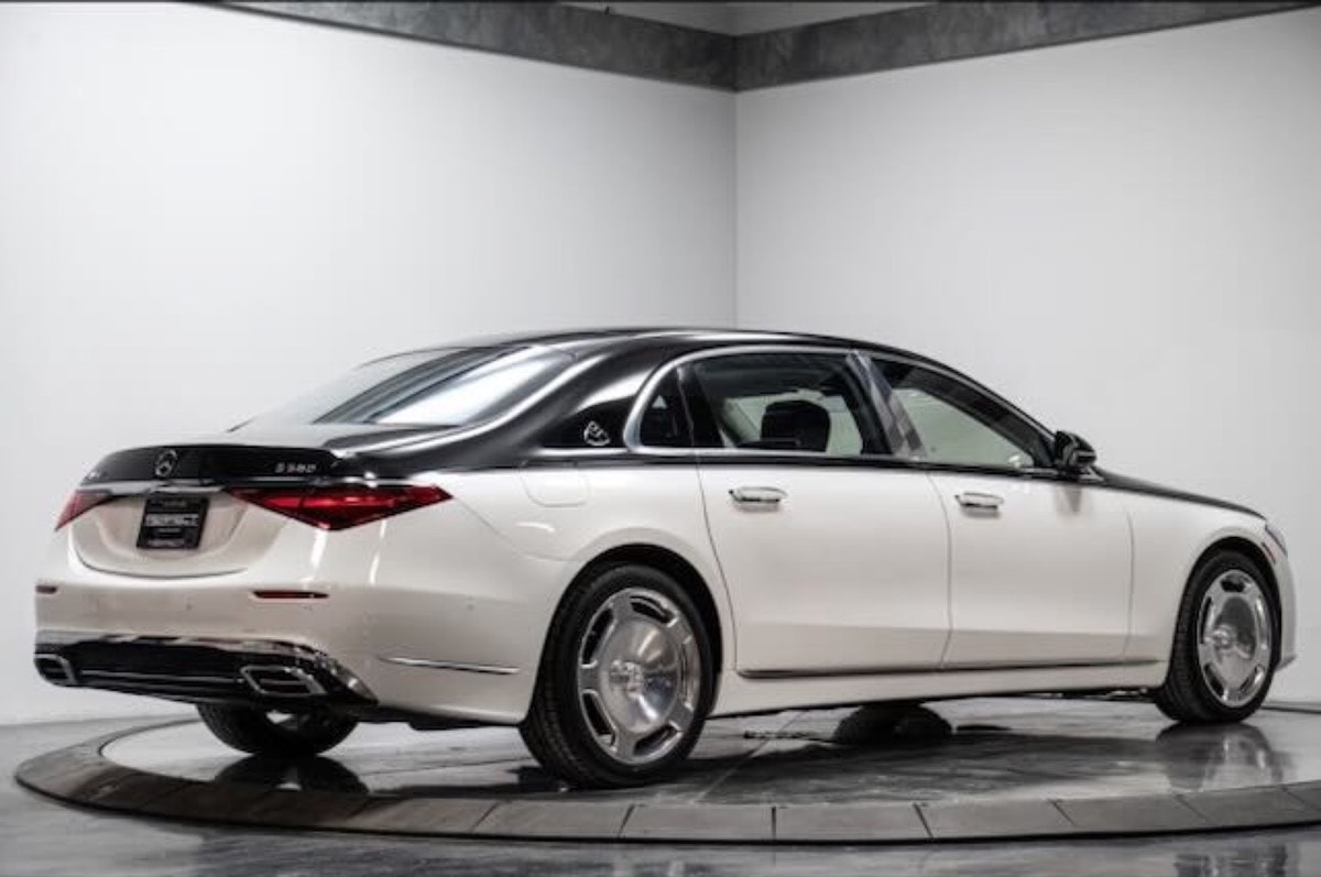 Mercedes-Maybach S680 — photo 2