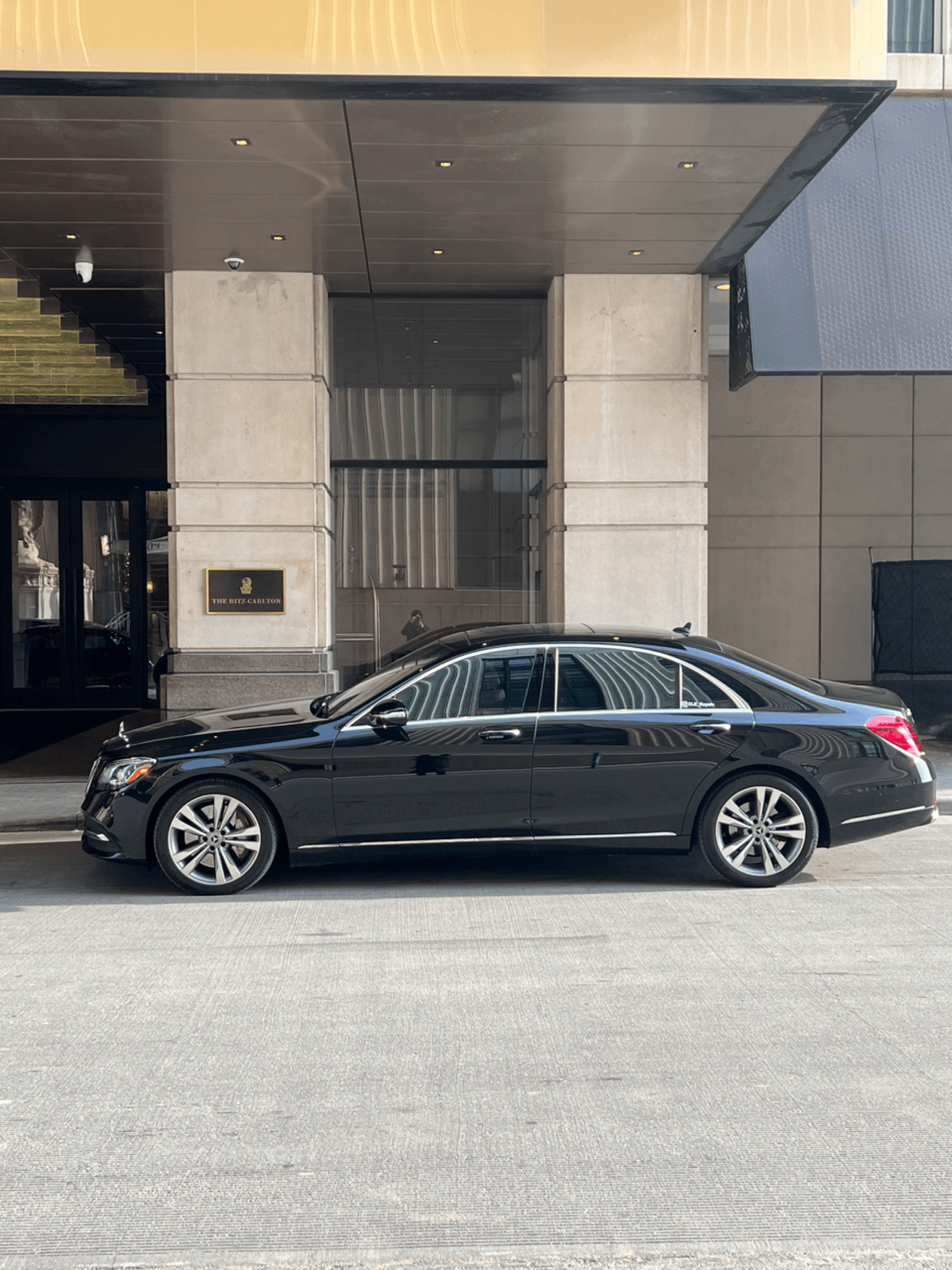 Mercedes S-Class — photo 1