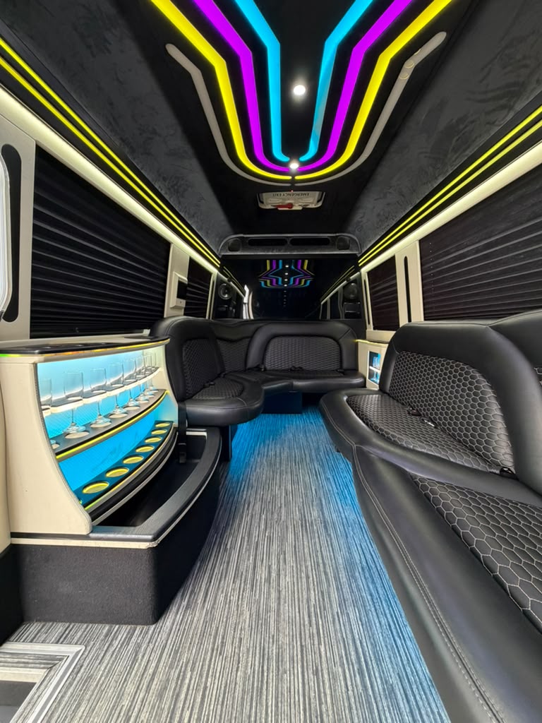 Silver Mercedes Limo Sprinter — photo 3